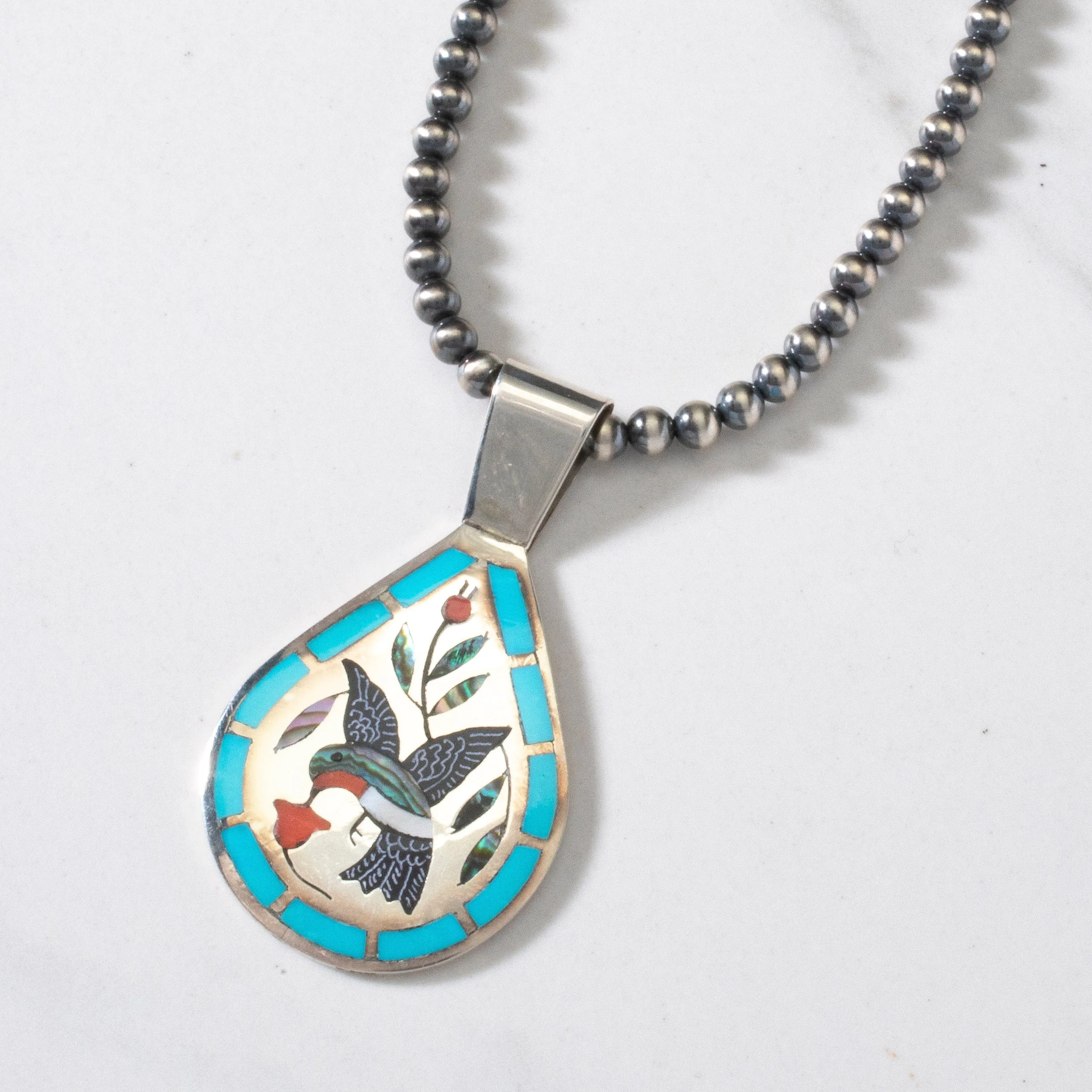 18 Dennis & Nancy Edaakie Mutli Gem Hummingbird Zuni Inlay Pendant with 4mm Navajo Pearl Necklace USA Native American Made 925 Sterling Silver