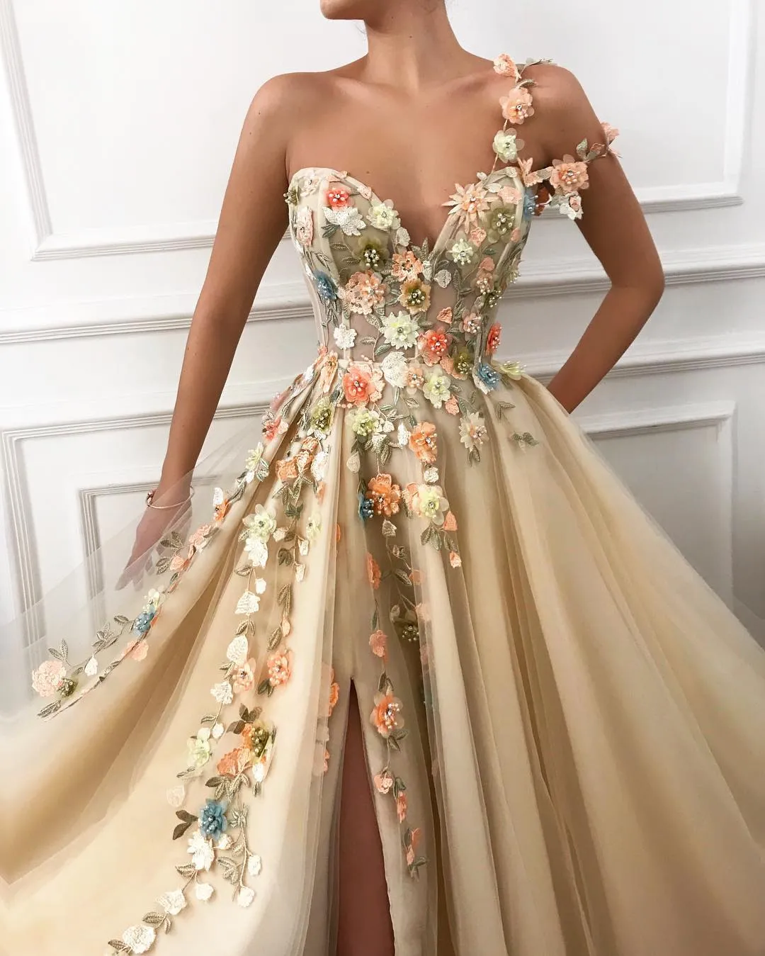 Attractive A-line One Shoulder Tulle Long Prom Dress with Slit