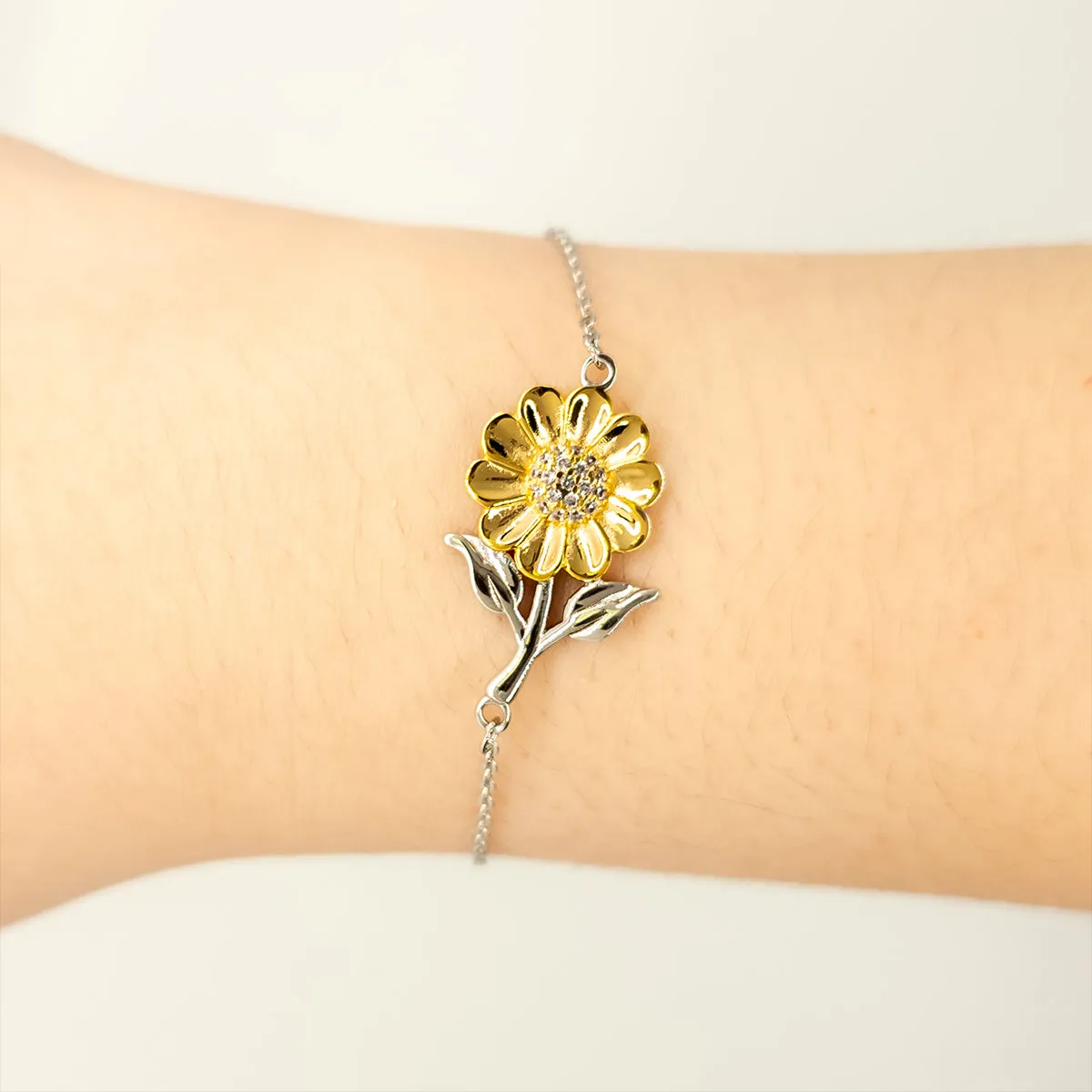 Badass Executive Assistant Gifts, I'm Executive Assistant not a magician, Sarcastic Sunflower Bracelet for Executive Assistant Birthday Christmas for  Men, Women, Friends, Coworkers