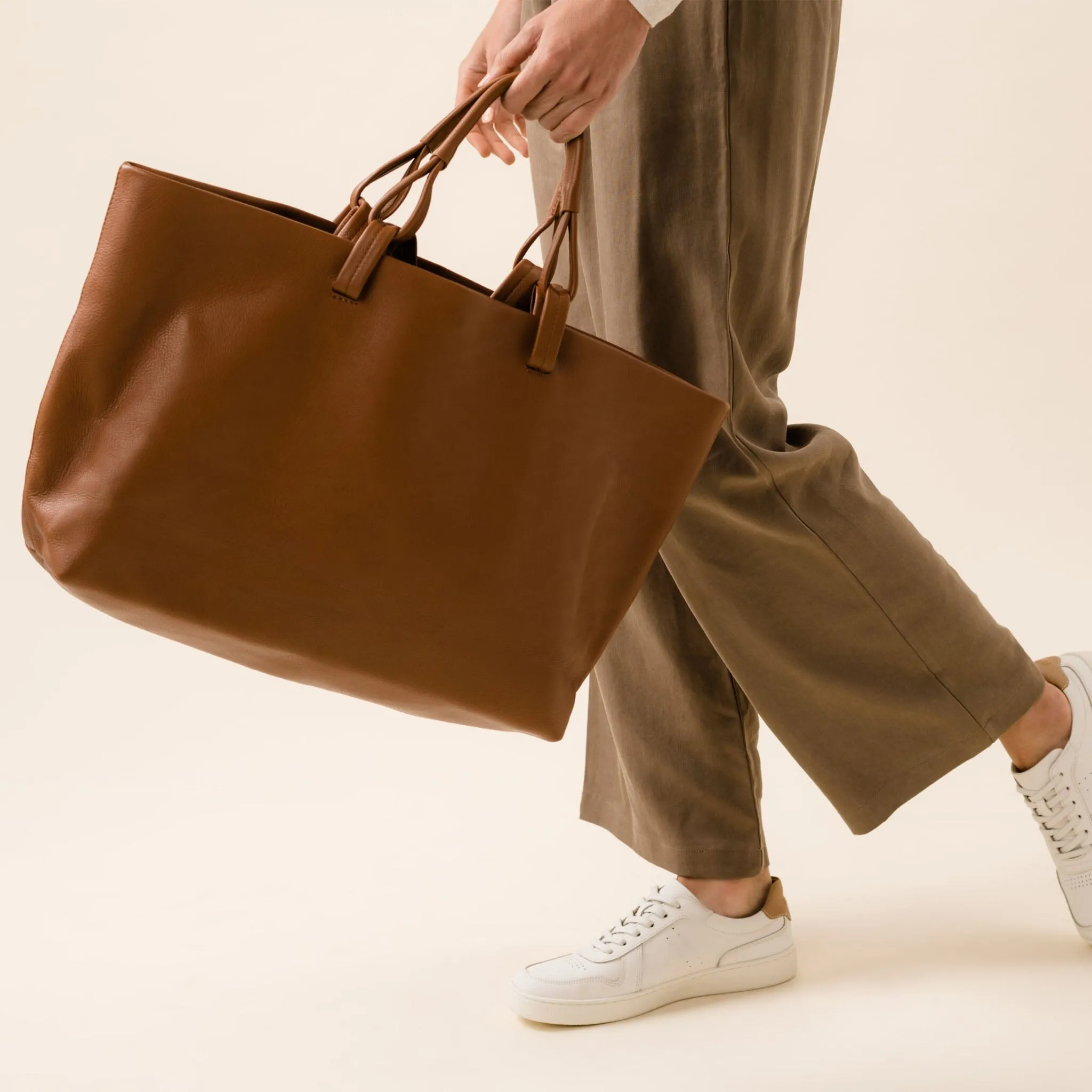 Camila Everyday Tote Caramel