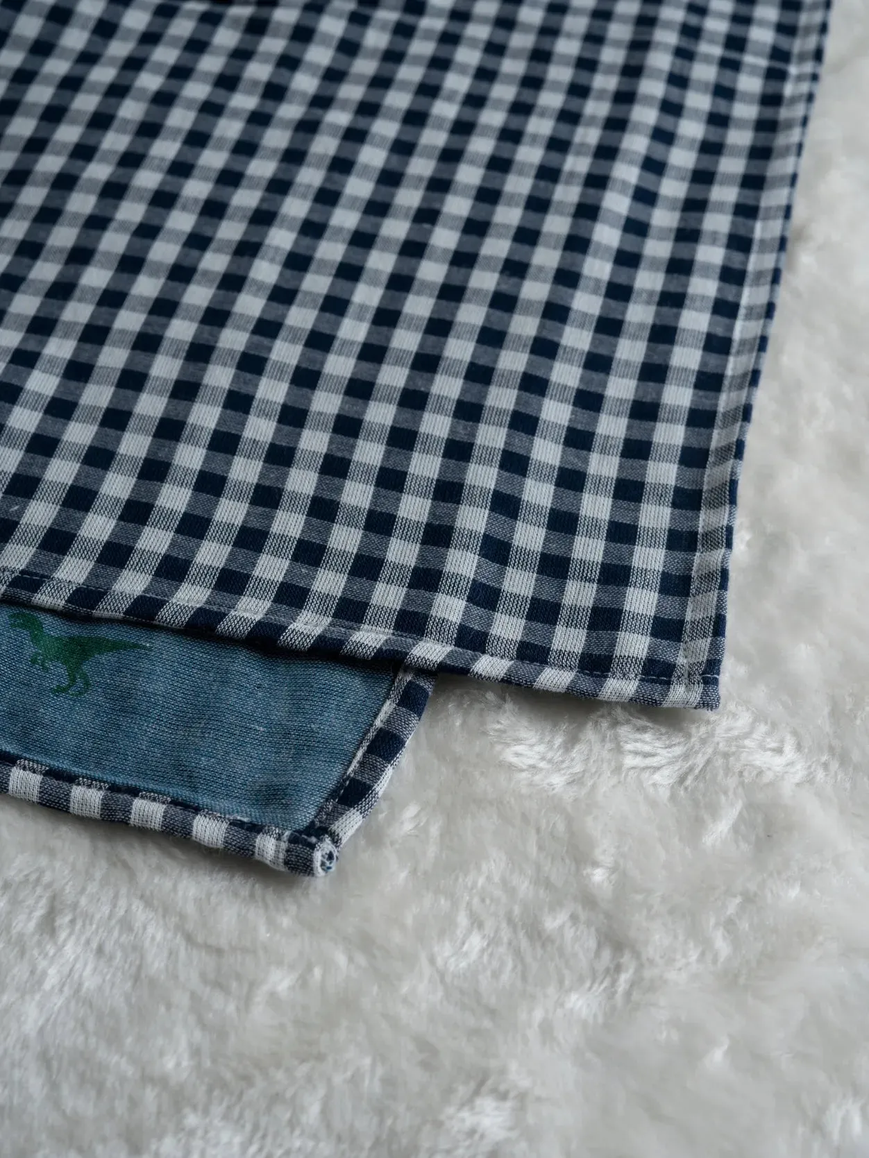 FETO COTTON MUSLIN SWADLE WRAP - NAVY CHECK