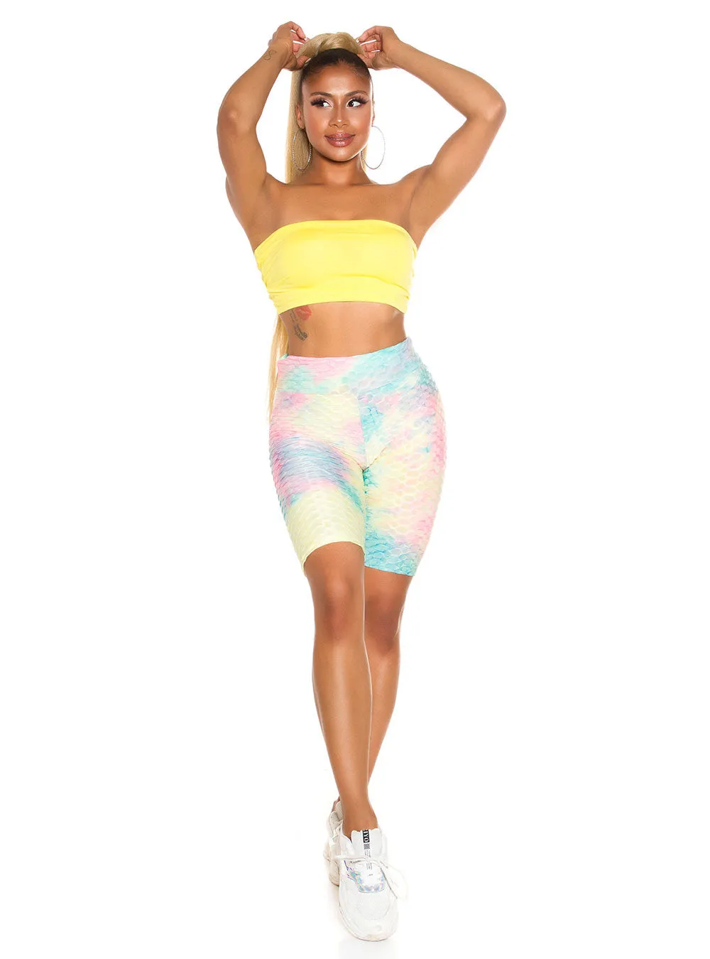 KouCla Multicolor Push-up Shorts