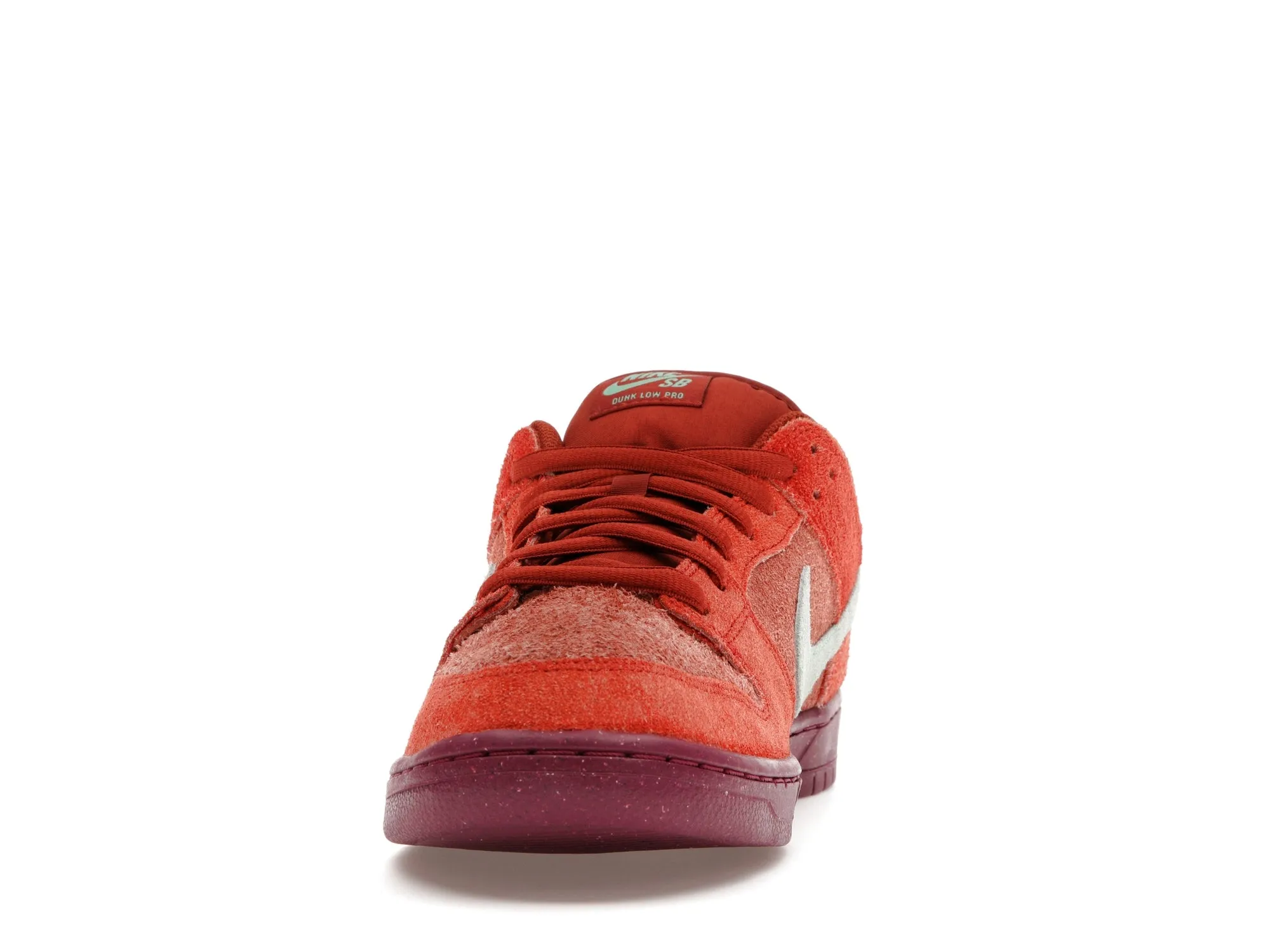 Nike SB Dunk Low Mystic Red Rosewood