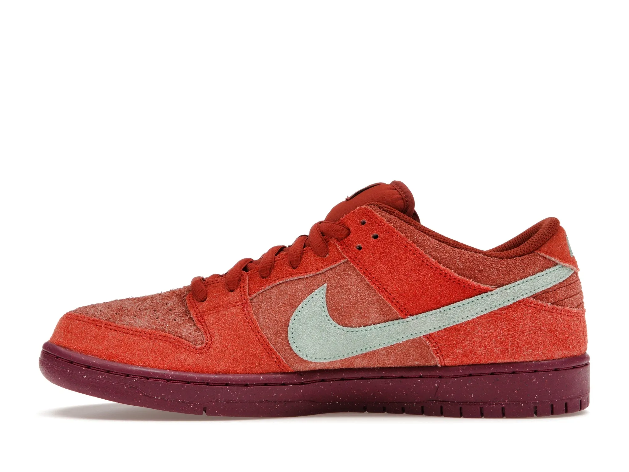 Nike SB Dunk Low Mystic Red Rosewood