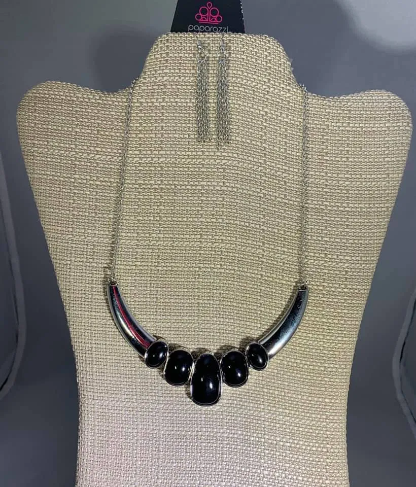 Paparazzi Exclusive A BULL House Black Necklace Set