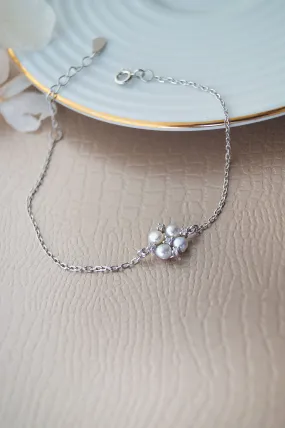 Pretty Pearl Flower Sterling Silver Chain Bracelet