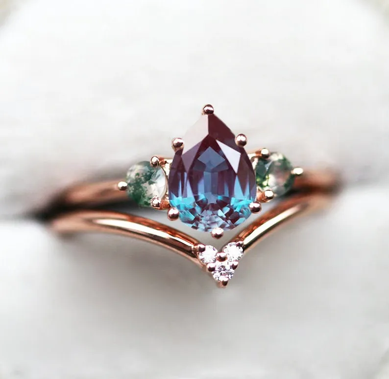 Vania Alexandrite Ring Set