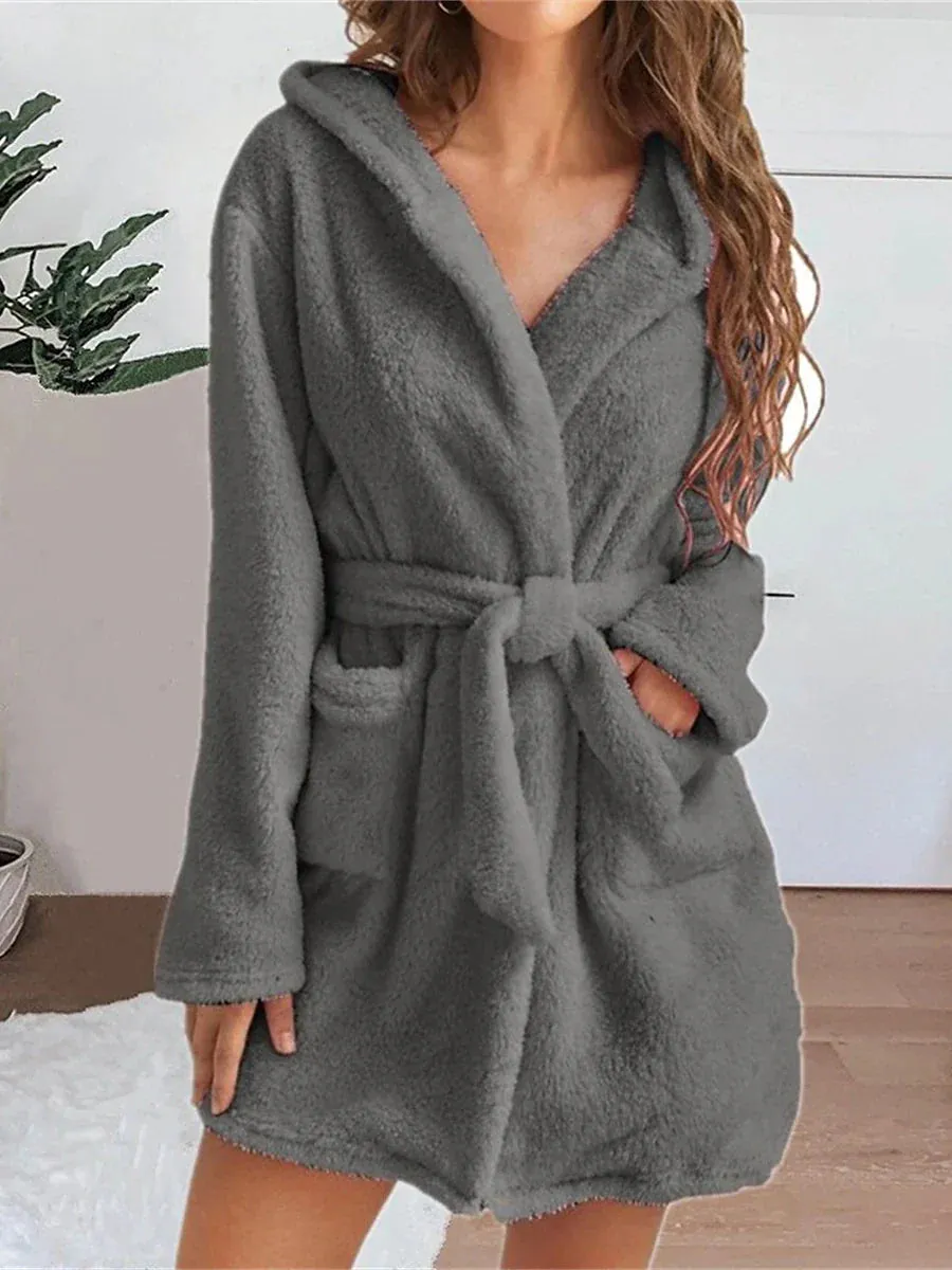 Women's Plush Coral Fleece Robe with Hoodie and Pockets